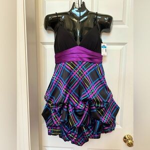 Fun bright punk plaid party dress with a purple sash size 9. Medium short